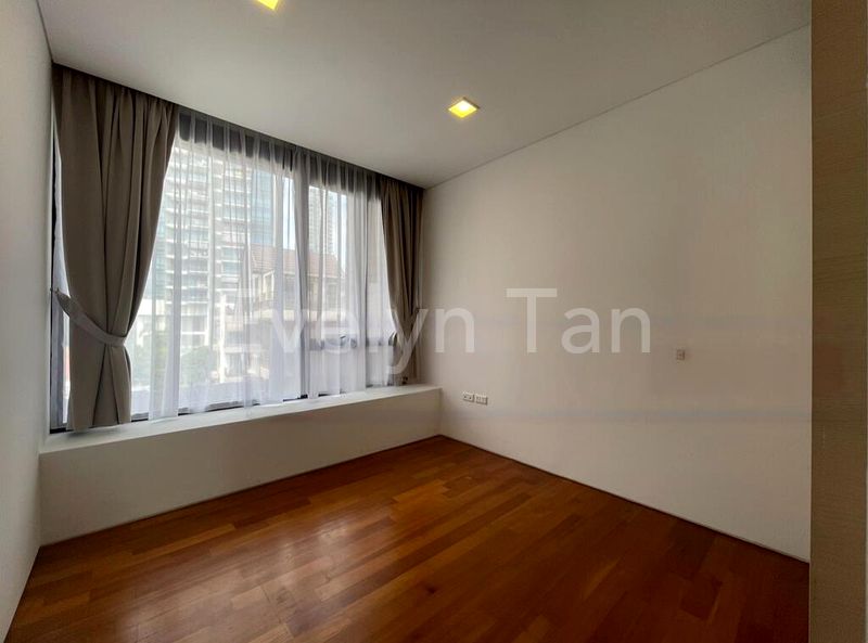 4 Bed Condo for Sale in  Three Buckley - Image 4